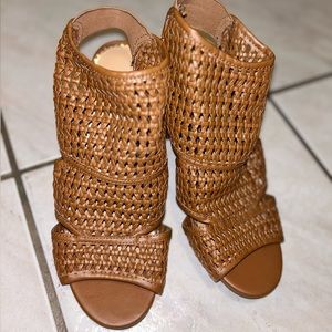 Lauren Conrad heels